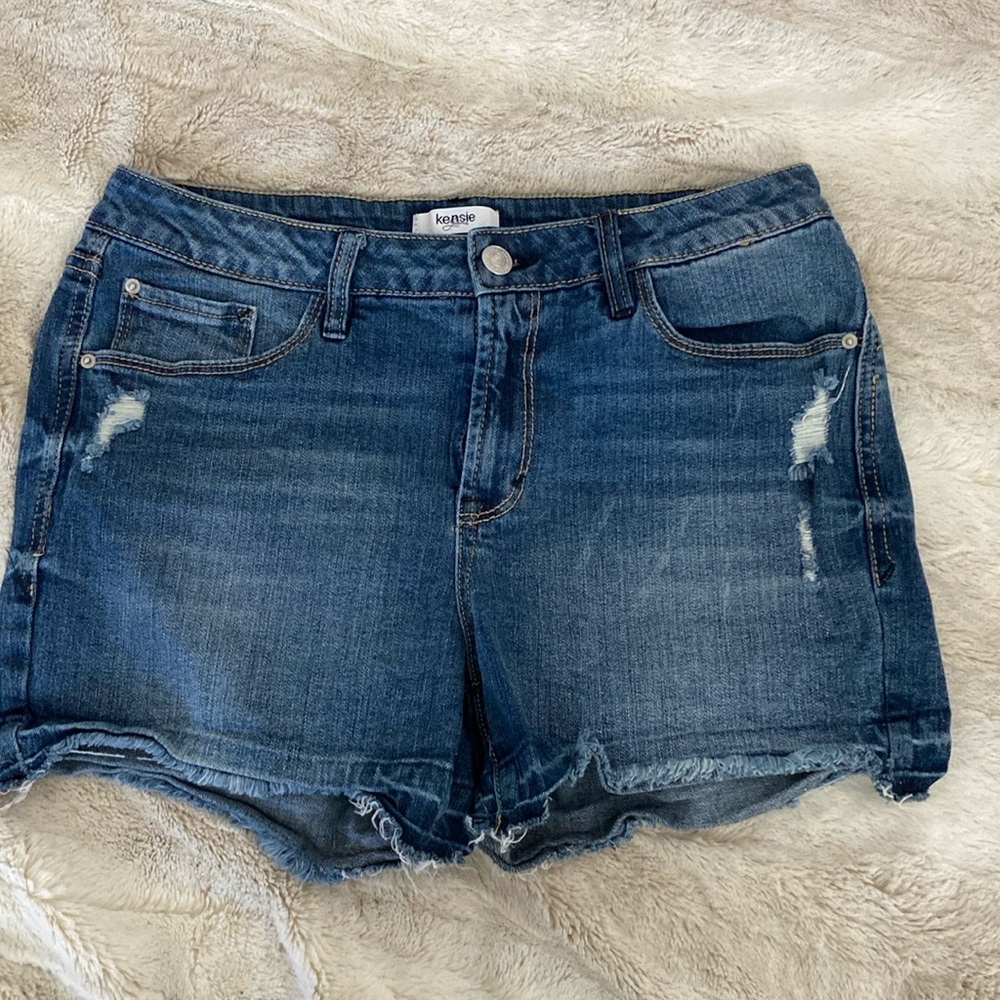 Kensie distressed denim shorts.